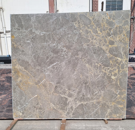 Grey Flurry (Lot no 333)