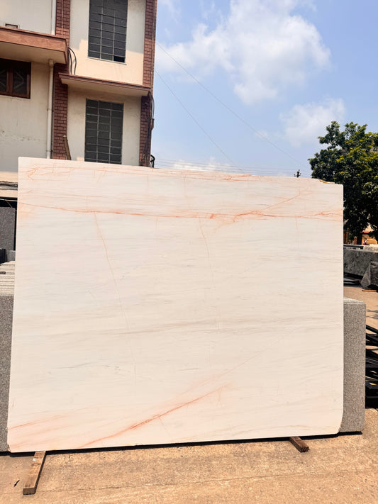 Golden Spider (Lot No. 355)