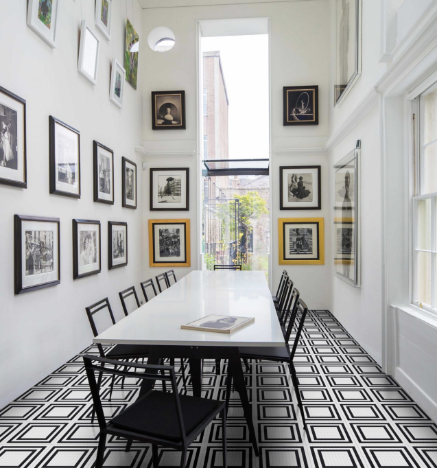 Frame pattern mosaic